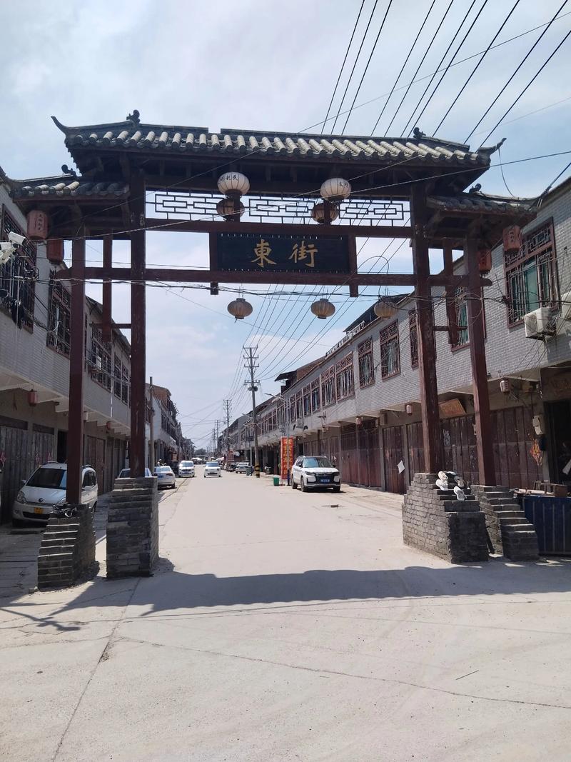我与邻居奶奶的性事的相关介绍