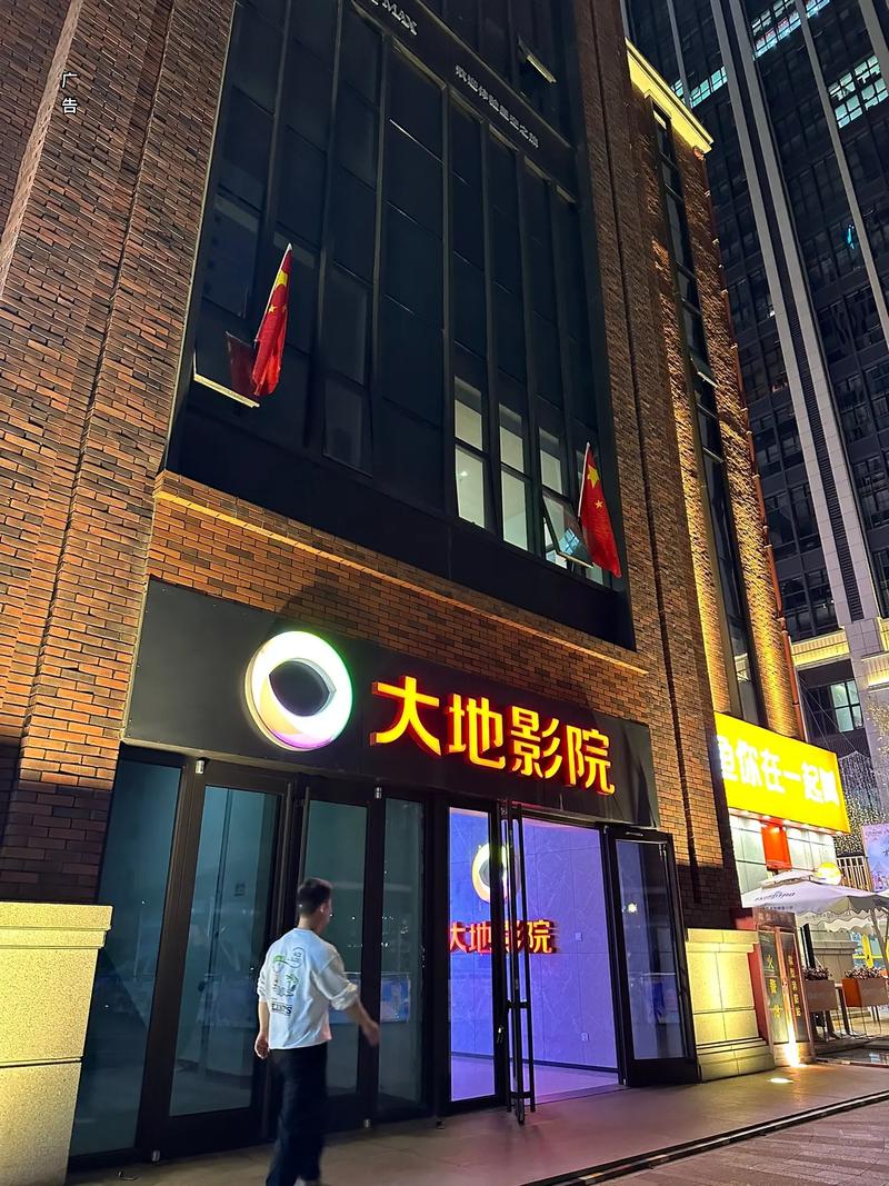 根据“亚洲少妇五区”生成SEO标题（含3个长尾关键词）：  
**亚洲少妇五区精品视频合集 | 高清无码、在线观看、每日更新**  
（长尾关键词：高清无码、在线观看、每日更新）