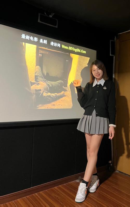 午夜av福利院的相关介绍