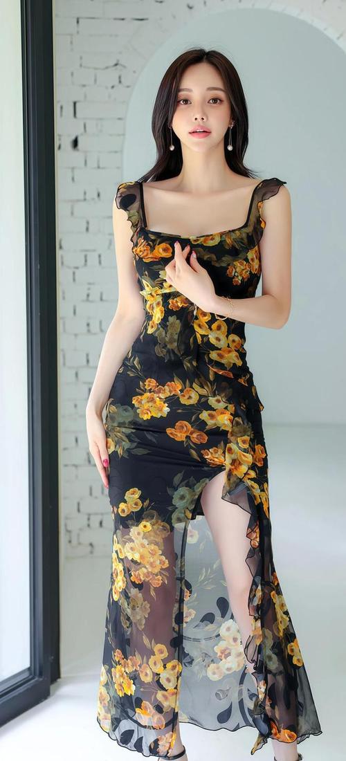 亚洲少妇精品久久的相关介绍