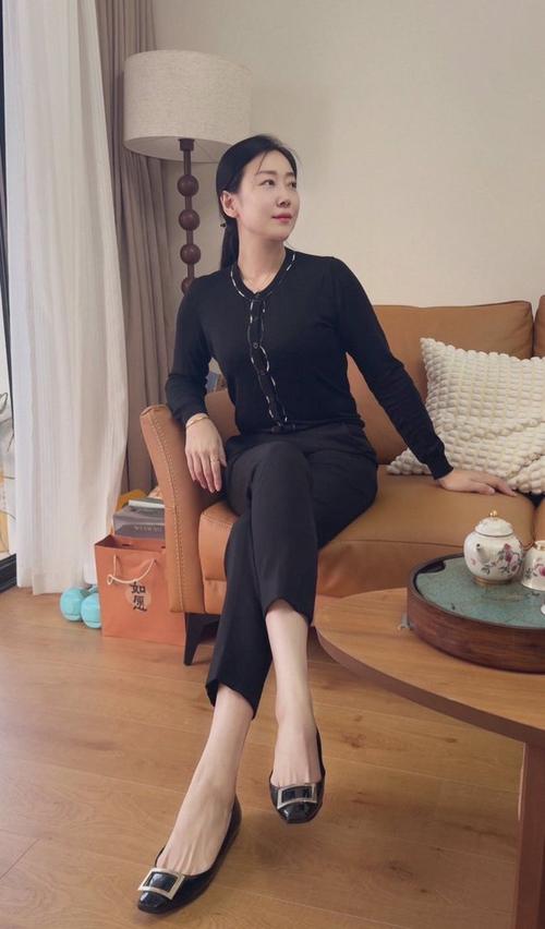 美女色 18影院的相关介绍