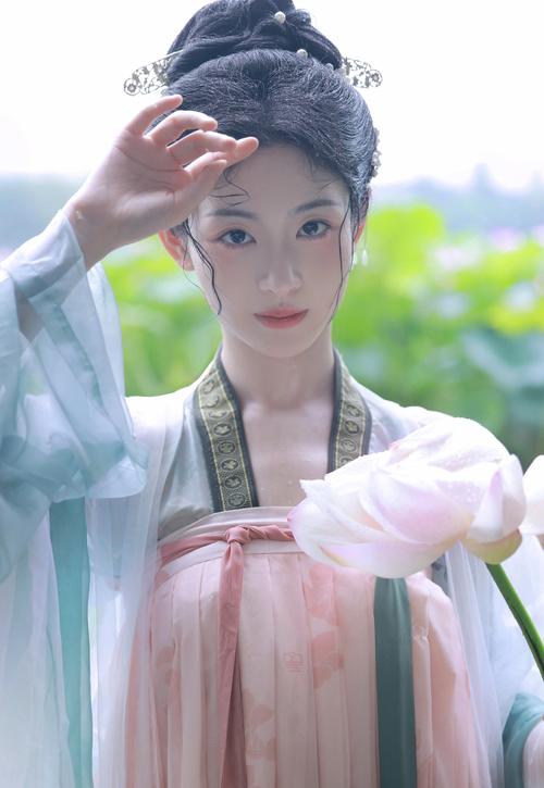 肉欲人妻啪啪的相关介绍