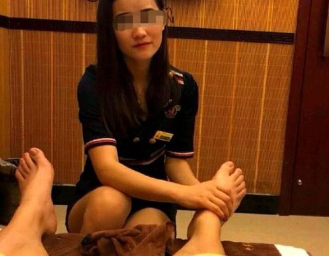久久免费看少妇高潮av特黄1的相关介绍
