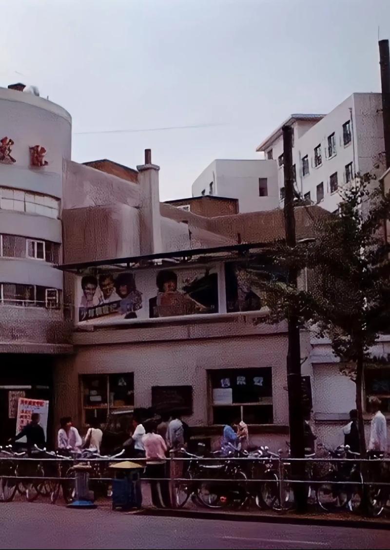 日本按摩师精油按摩的相关介绍