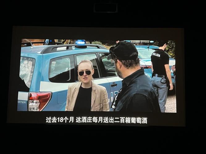 18禁看美女的相关介绍