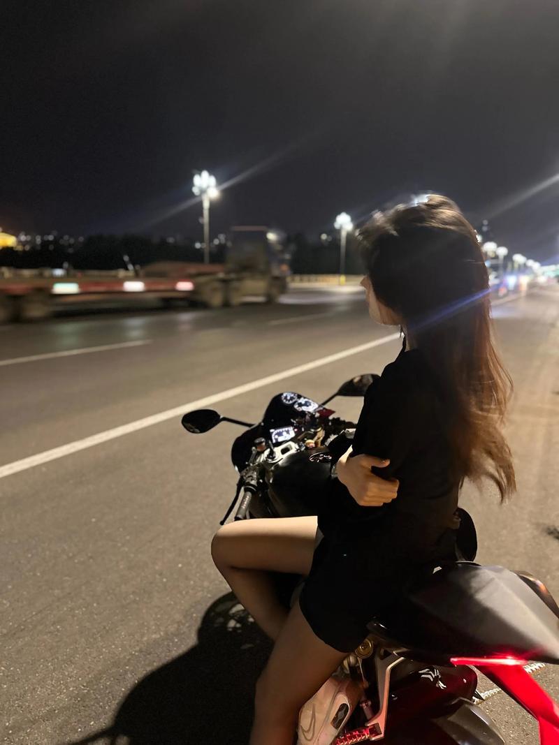 人妖ⅴs女人av人妖的相关介绍