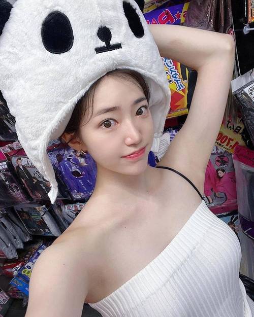 12岁幼女毛片的相关介绍