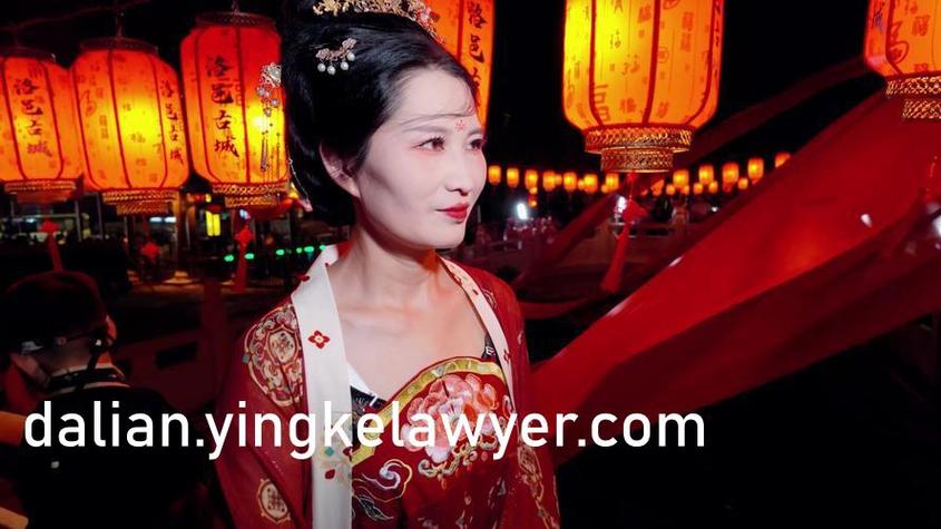 摸老师逼逼的相关介绍