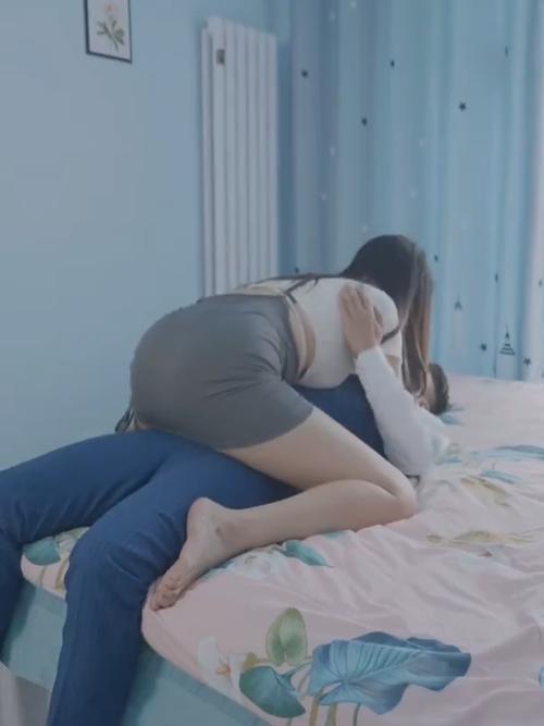 麻豆精品久久久久久蜜桃的相关介绍
