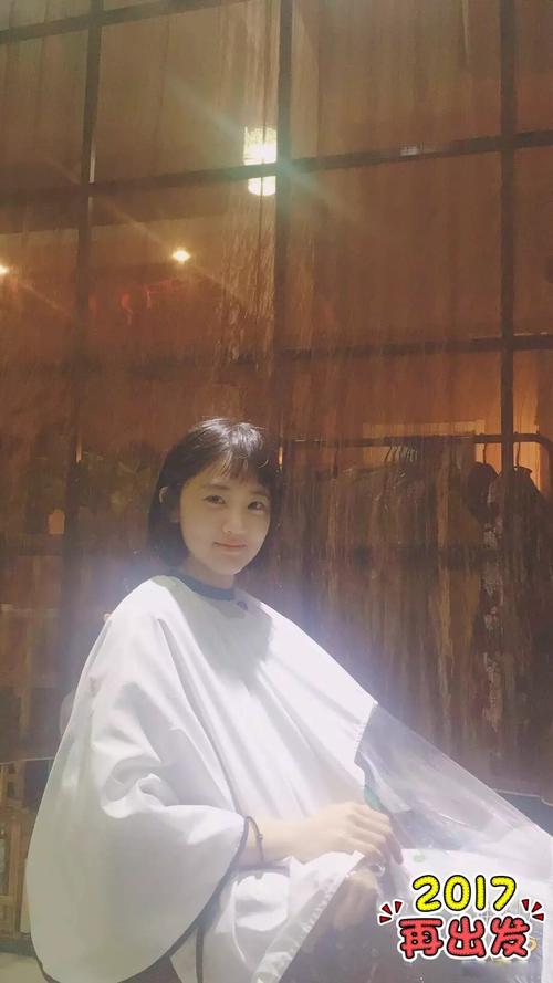 亚洲女人18毛片的相关介绍