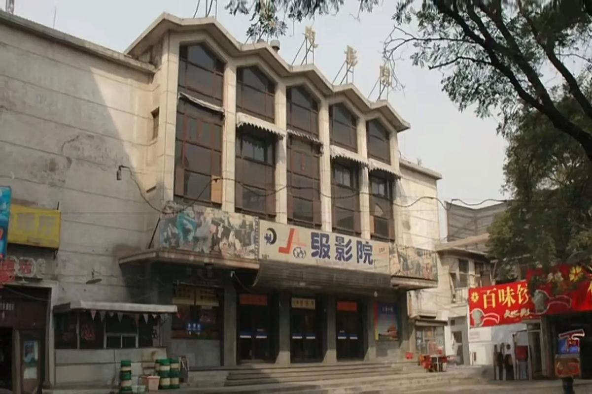 亚洲热少妇二的相关介绍