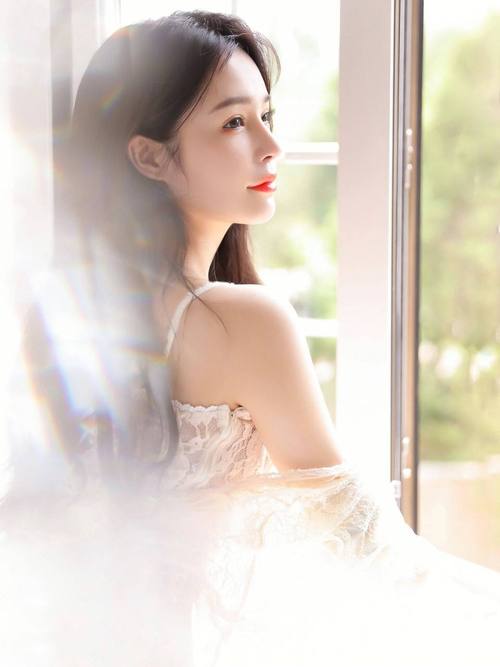 亚洲欧美狂白浆一区二区的相关介绍