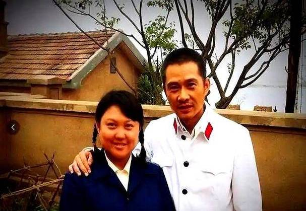 成人影院的相关介绍