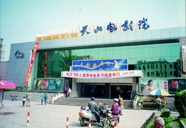 操少妇老师的相关介绍