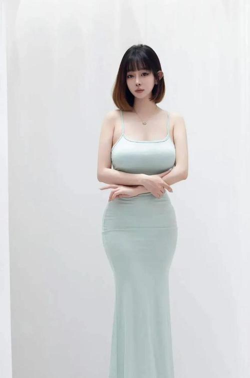 一级熟女大片的相关介绍