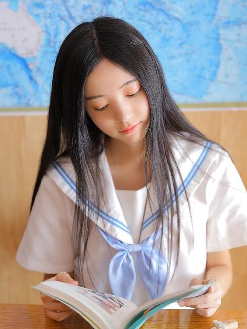 久久人妻少妇嫩草的相关介绍