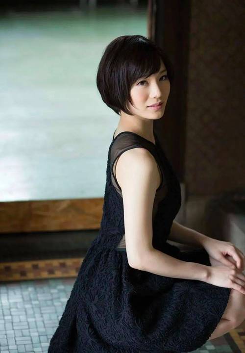 日韩人妻少妇内射内射在线看的相关介绍