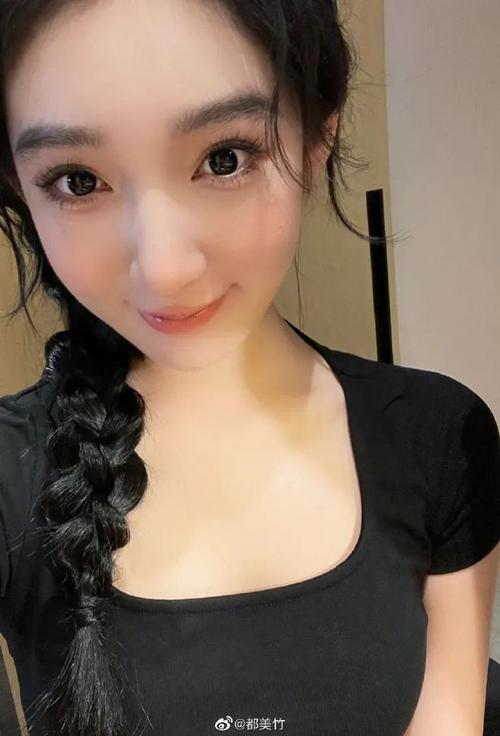 老湿影院费全过程免费的相关介绍