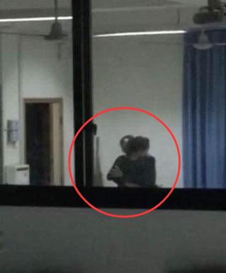 舔白浆视频的相关介绍