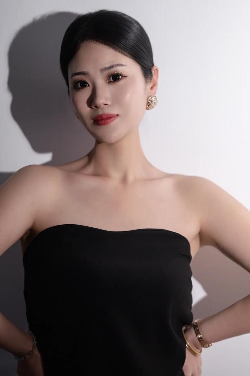 人妖ⅴs女人av人妖的相关介绍