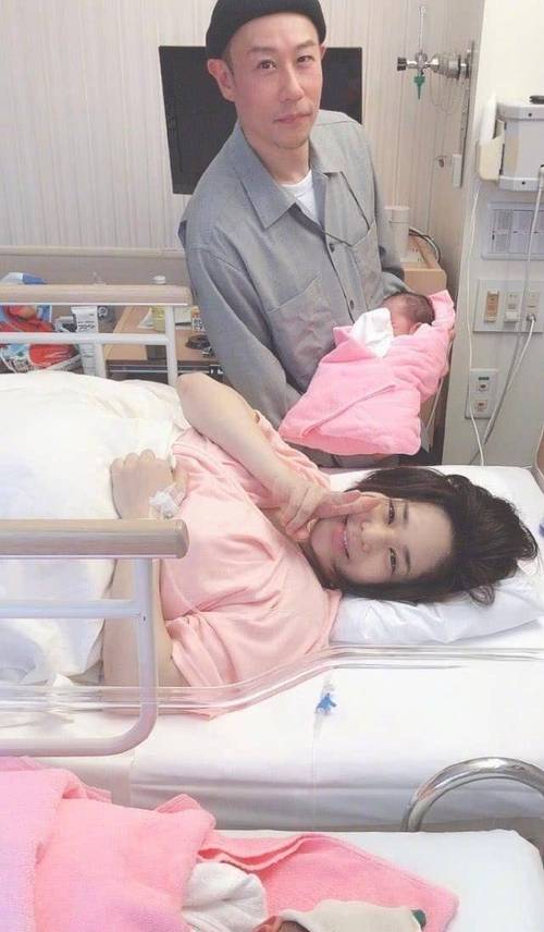 综合av少妇的相关介绍