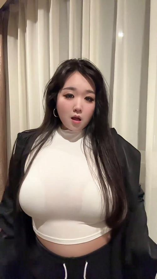 精品国产BBBB深度测评：高性价比国货推荐，真实使用体验分享